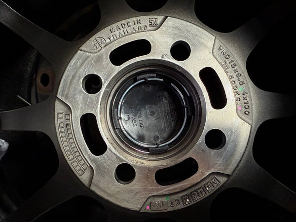 New 15X6.5 ET40 Lenso VNDRim (4 wheel) Hyper Black 4X100