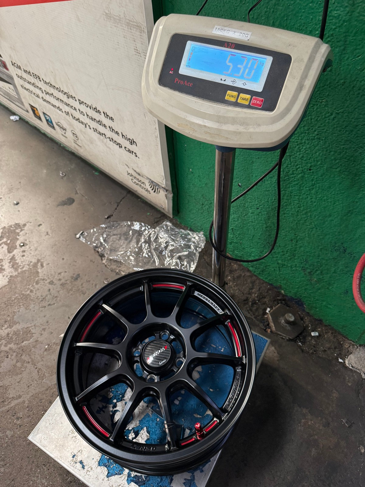 New 15X6.5 ET40 Lenso VNDRim (4 wheel) Matt Black 4X100