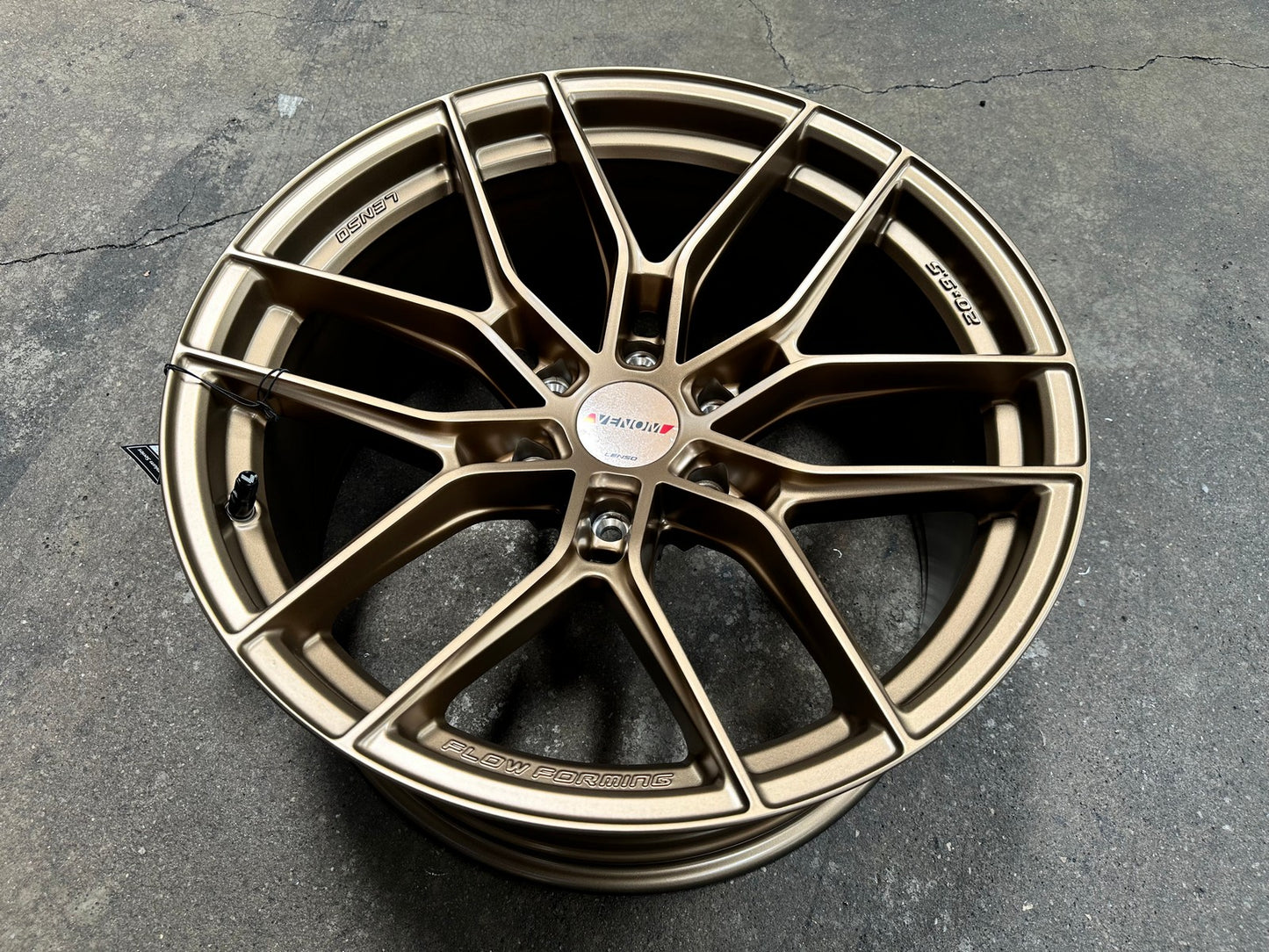 New 20X9.5 ET15 Lenso VT3 Rim (4 wheel) Matt Bronze 6X139.7