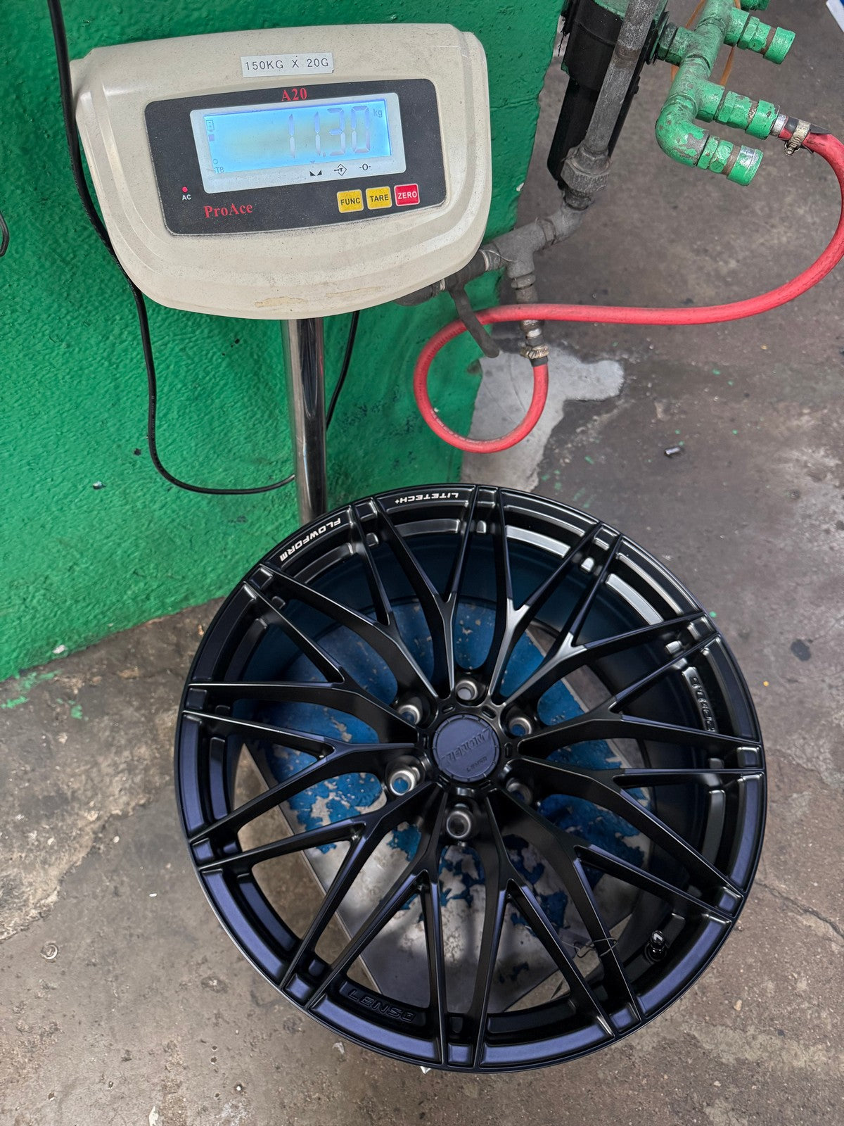 New 20X9.5 ET15 Lenso VT4 Rim (4 wheel) Matt Black 6X139.7