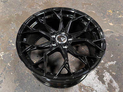 New 18X8.5 ET42 Vogue F01 Rim (4 wheel) Gloss Black 5X112