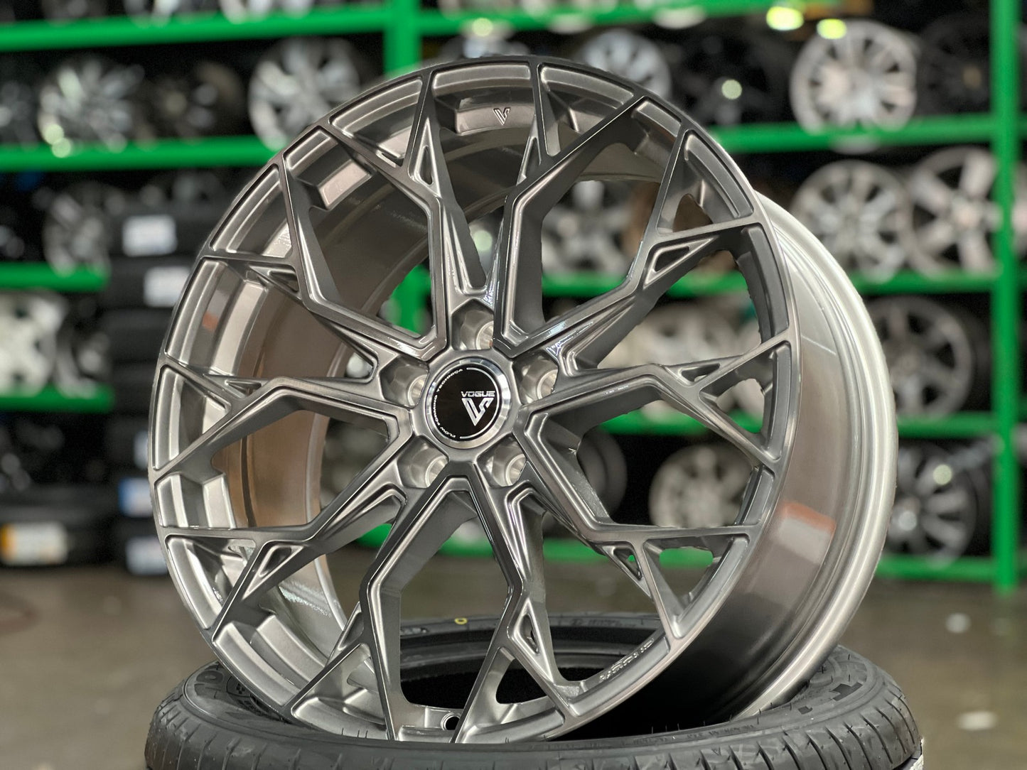 New 19X8.5 ET43 Vogue F01 Rim (4 wheel) Gloss Silver 5X114.3