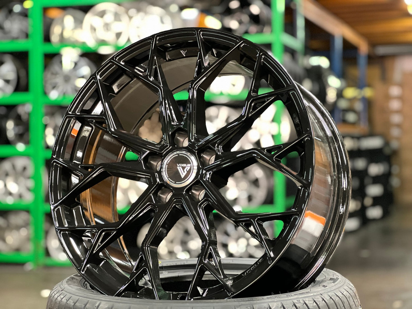 New 19X8.5 ET43 Vogue F01 Rim (4 wheel) Gloss Black 5X112