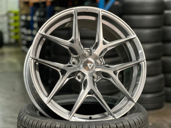 New 19X8.5 ET43 Vogue F02 Rim (4 wheel) Gloss Silver 5X114.3