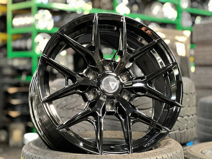New 18X9 ET15 Vogue F02 Rim (4 wheel) Gloss Black 6X139.7