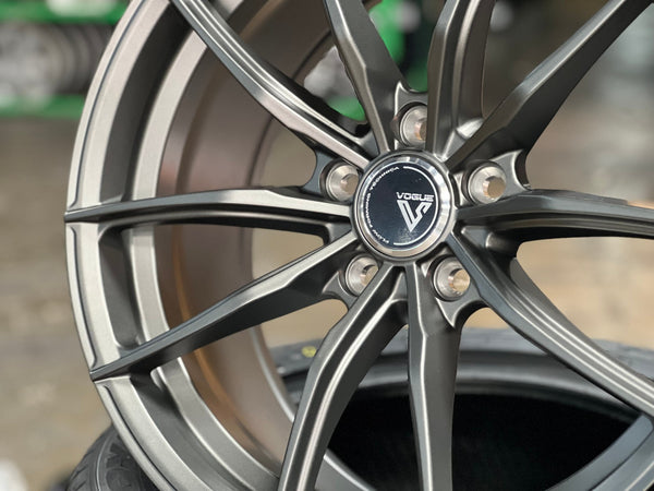 New 18X8.5 ET42 Vogue F03 Rim (4 wheel) Matt Gunmetal 5X114.3