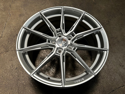 New 18X8.5 ET42 Vogue F06 Rim (4 wheel) Gloss Silver 5X112