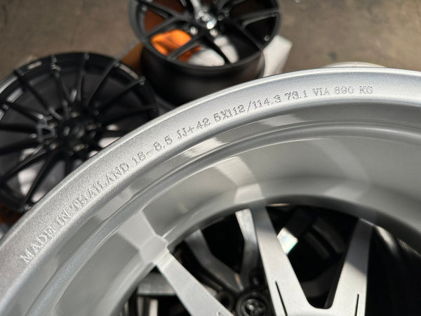 New 18X8.5 ET42 Vogue F06 Rim (4 wheel) Gloss Silver 5X114.3