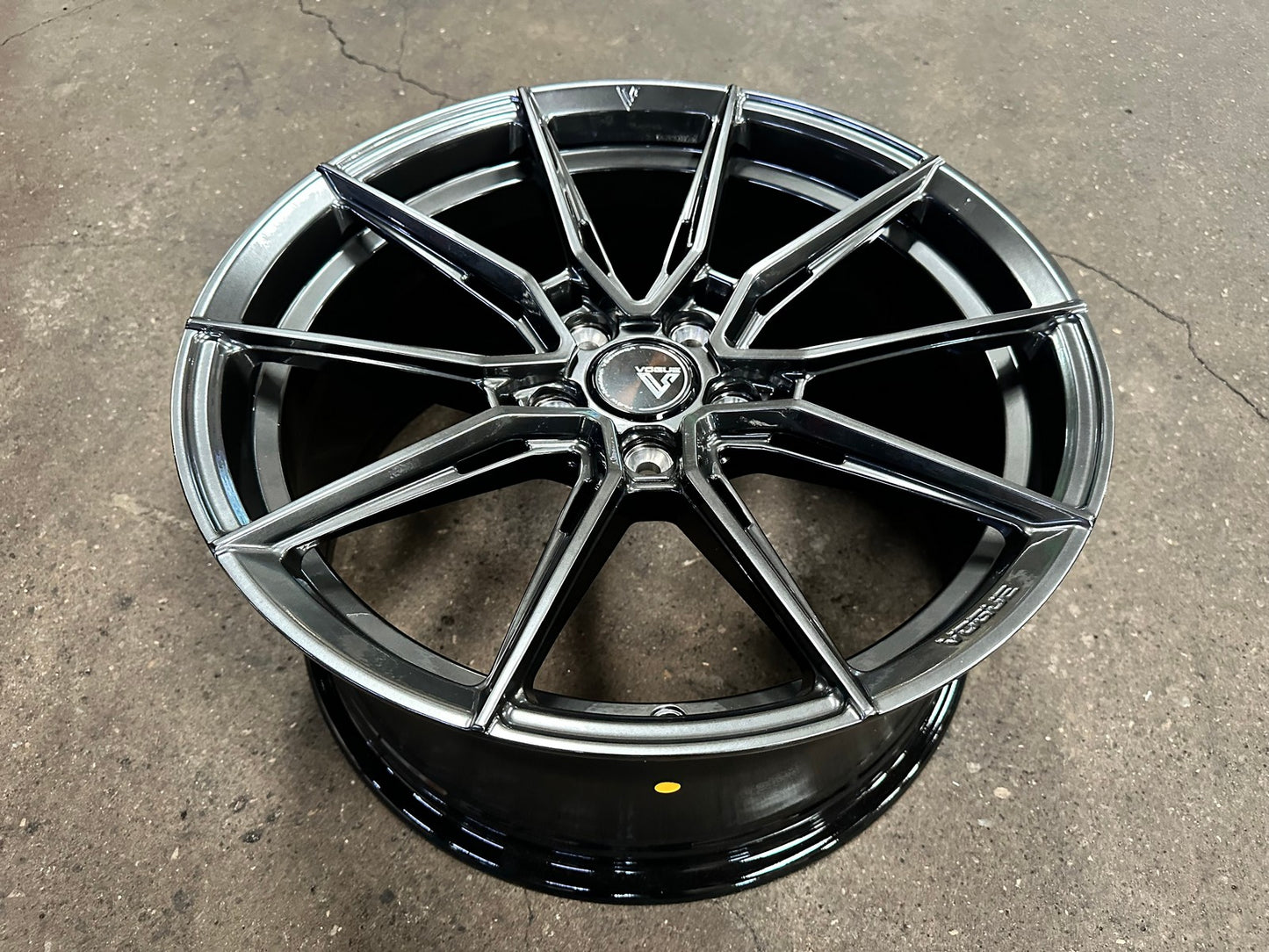 New 18X8.5 ET42 Vogue F06 Rim (4 wheel) Hyper Black 5X114.3