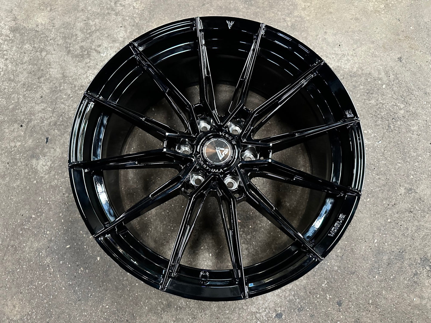 New 20X9 ET15 Vogue F06 Rim (4 wheel) Gloss Black 6X139.7