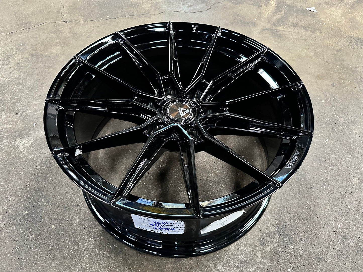 New 20X9 ET15 Vogue F06 Rim (4 wheel) Gloss Black 6X139.7