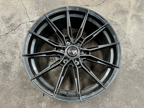 New 20X9 ET15 Vogue F06 Rim (4 wheel) Gloss Gunmetal 6X139.7