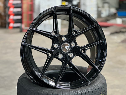 New 18X8.5 ET42 Vogue F08 Rim (4 wheel) Gloss Black 5X112