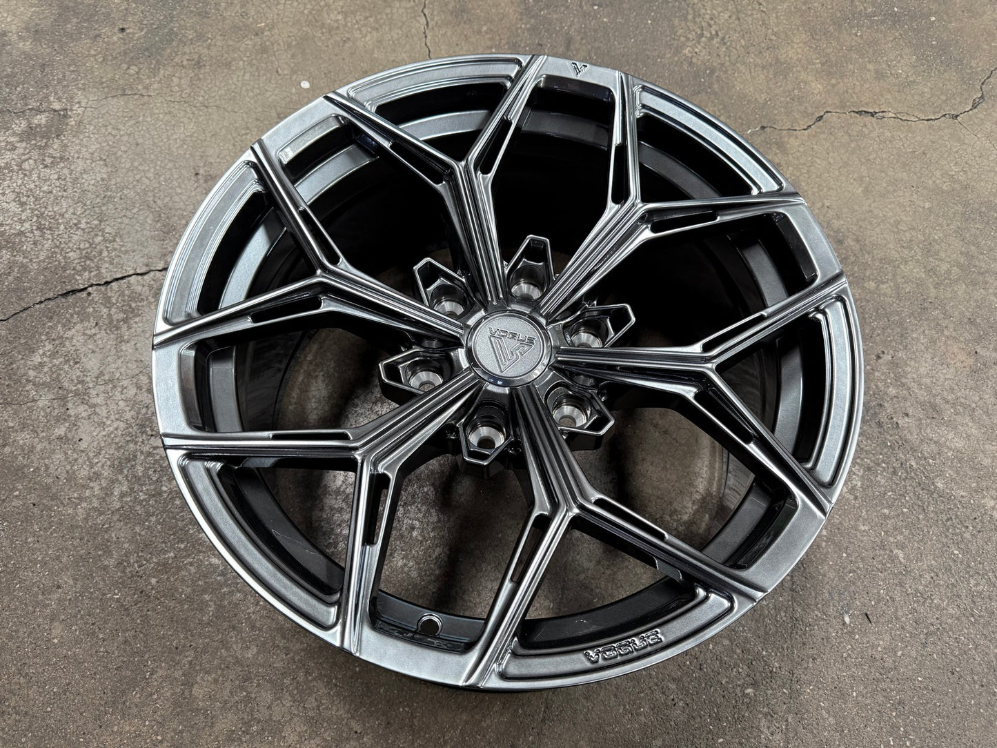 New 18X9 ET15 Vogue VWF10 SUV Rim (4 wheel) Hyper Black 6X139.7