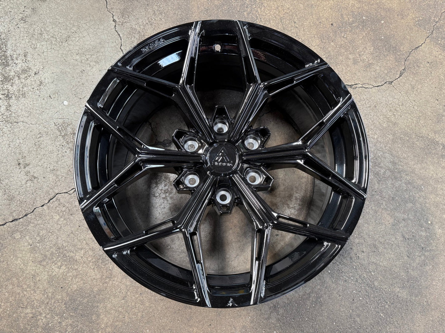New 18X9 ET15 Vogue VWF10 SUV Rim (4 wheel) Gloss Black 6X139.7