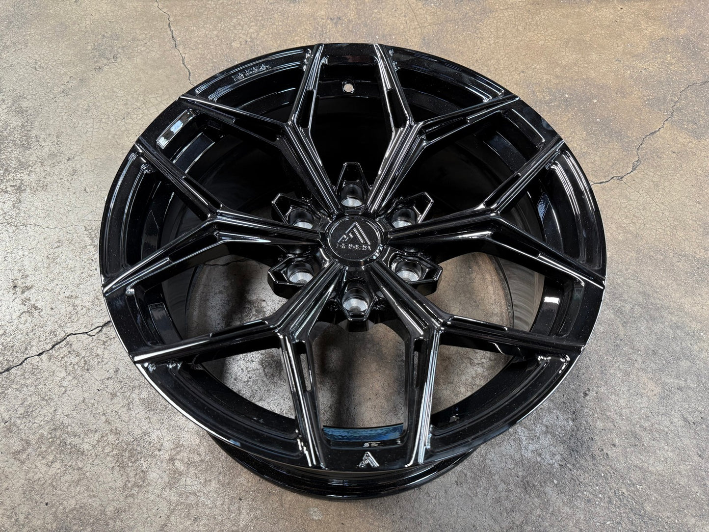 New 18X9 ET15 Vogue VWF10 SUV Rim (4 wheel) Gloss Black 6X139.7