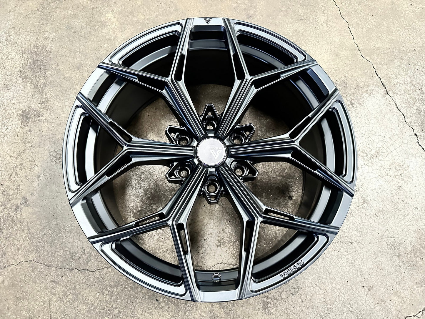 New 20X9 ET15 Vogue VWF10 SUV Rim (4 wheel) Matt Black 6X139.7