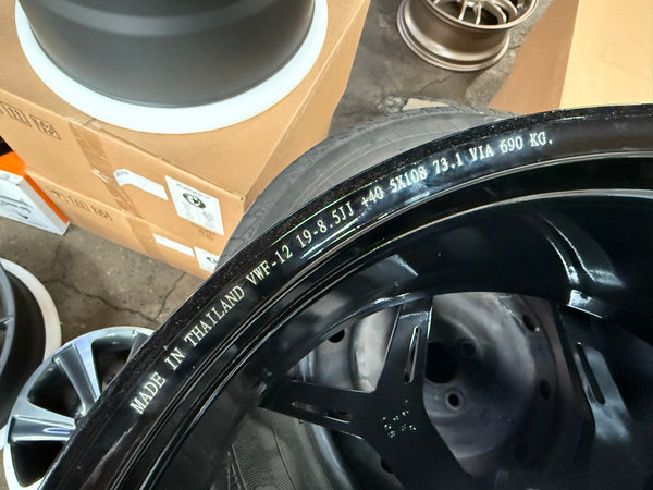 New 19X8.5 ET40 Vogue VWF 128 Rim (4 wheel) Hyper Black 5X108