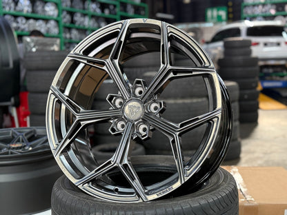 New 19X8.5 ET30 Vogue VWF 128 Rim (4 wheel) Hyper Black 5X112
