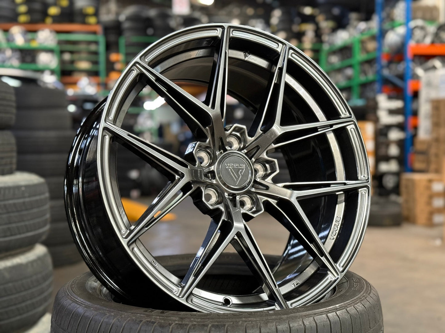 New 18X8.5 ET35 Vogue VWF218 Rim (4 wheel) Hyper Black 5X114.3