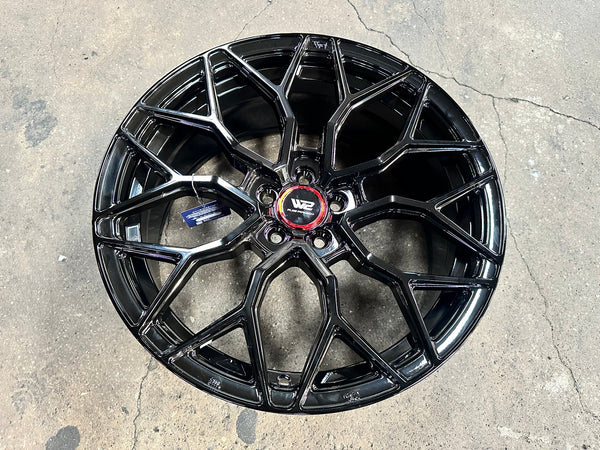 New 18X8 ET35 W2 Rim (4 wheel) Gloss Black 5X100