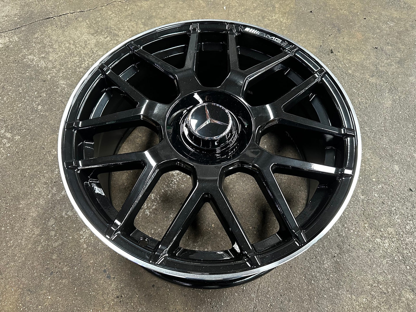 New 18X8 ET42 Mercedes AMG Design Rim (4 wheel) Gloss Black 5X112