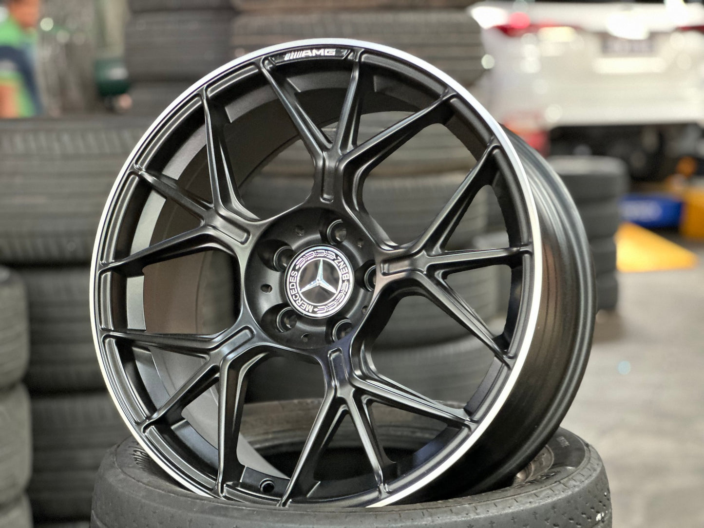 New 18X8.5 ET38 Mercedes Deisgn AMG GT Rim (4 wheel) Matt Black 5X112