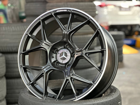 New 18X8.5 ET38 Mercedes Deisgn AMG GT Rim (4 wheel) Matt Black 5X112