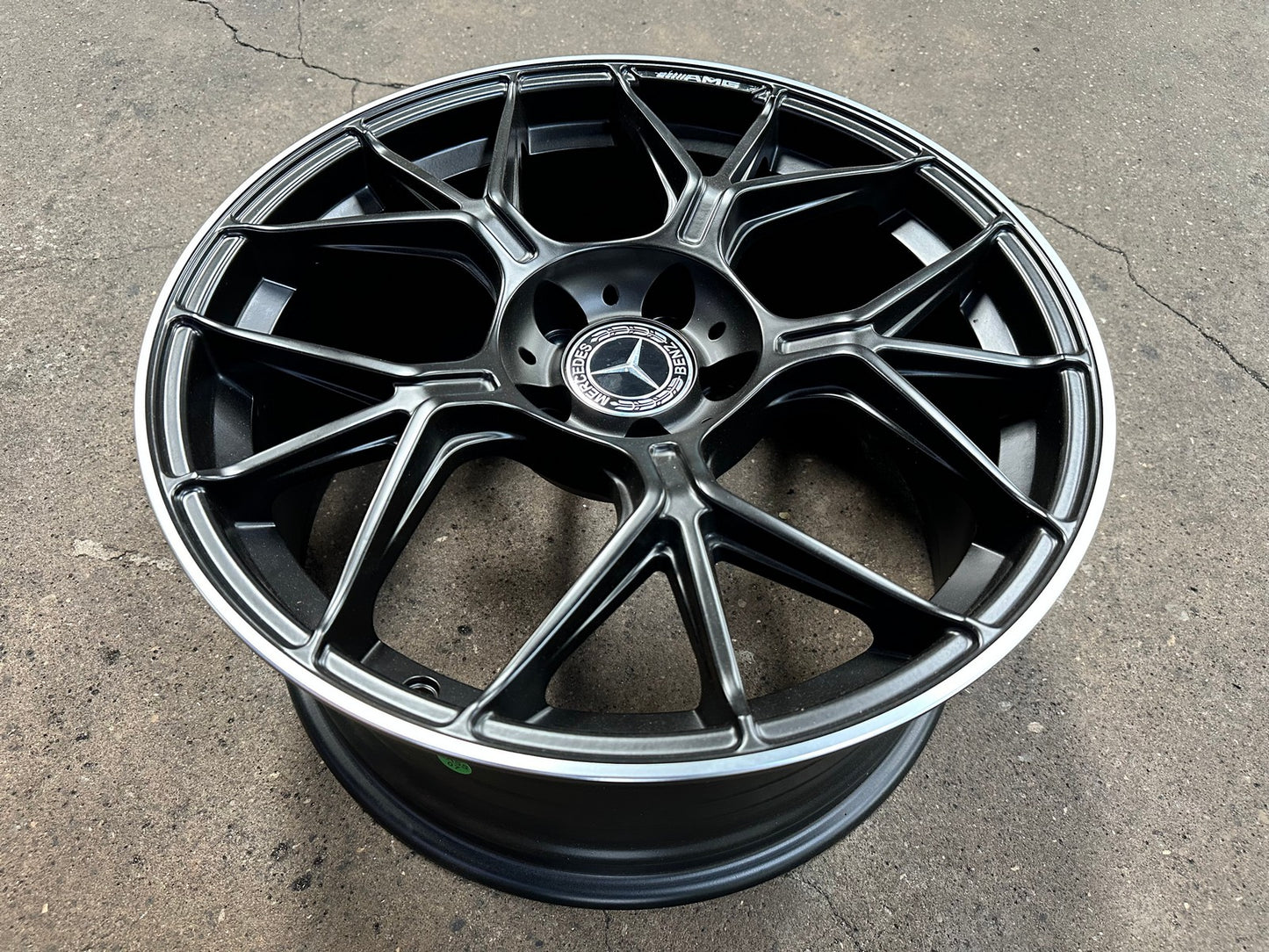 New 18X8.5 ET38 Mercedes Deisgn AMG GT Rim (4 wheel) Matt Black 5X112