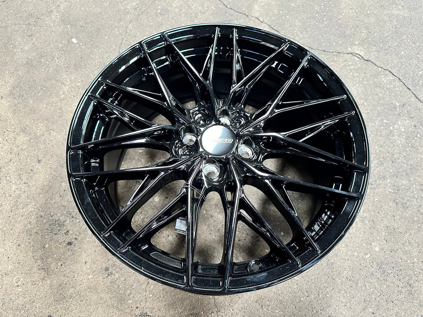 New 17X7.5 ET35 Lenso Yeti Rim (4 wheel) Gloss Black 4X100
