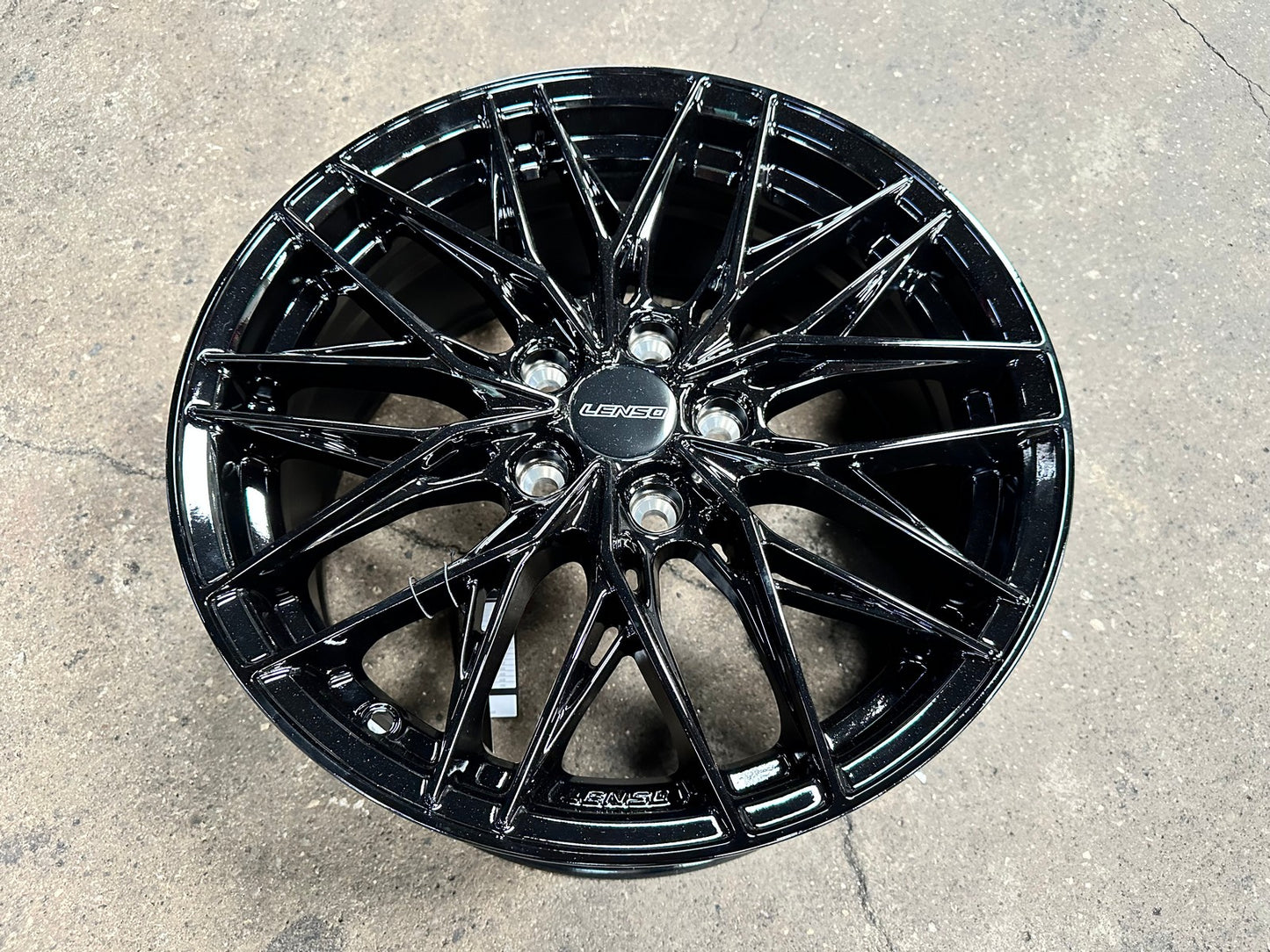 New 17X7.5 ET35 Lenso Yeti Rim (4 wheel) Gloss Black 5X114.3