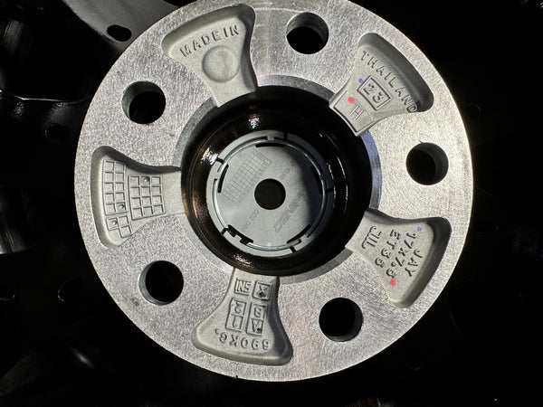 New 17X7.5 ET35 Lenso Yeti Rim (4 wheel) Gloss Black PF 5X114.3