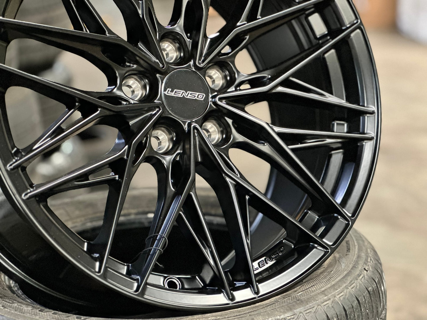 New 18X8.5 ET35 Lenso Yeti Rim (4 wheel) Matt Black 5X114.3