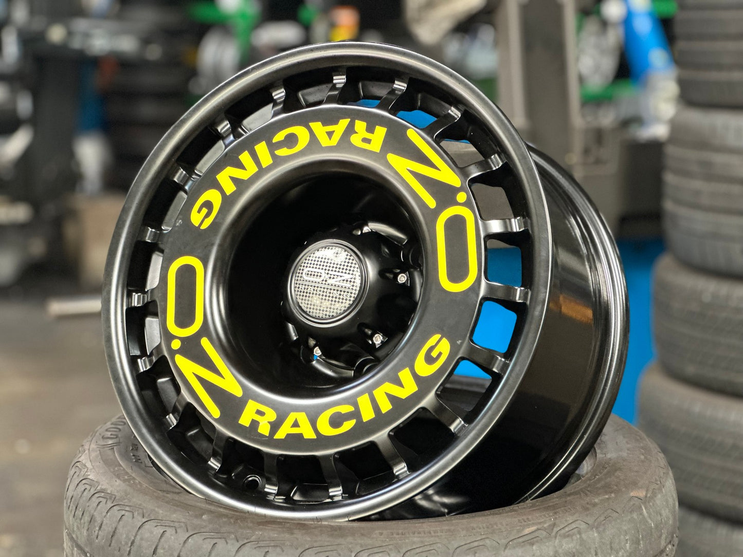 New 16X8.5 ET-15 OZ Rally Rim (5 wheel) Gloss Black 6X139.7