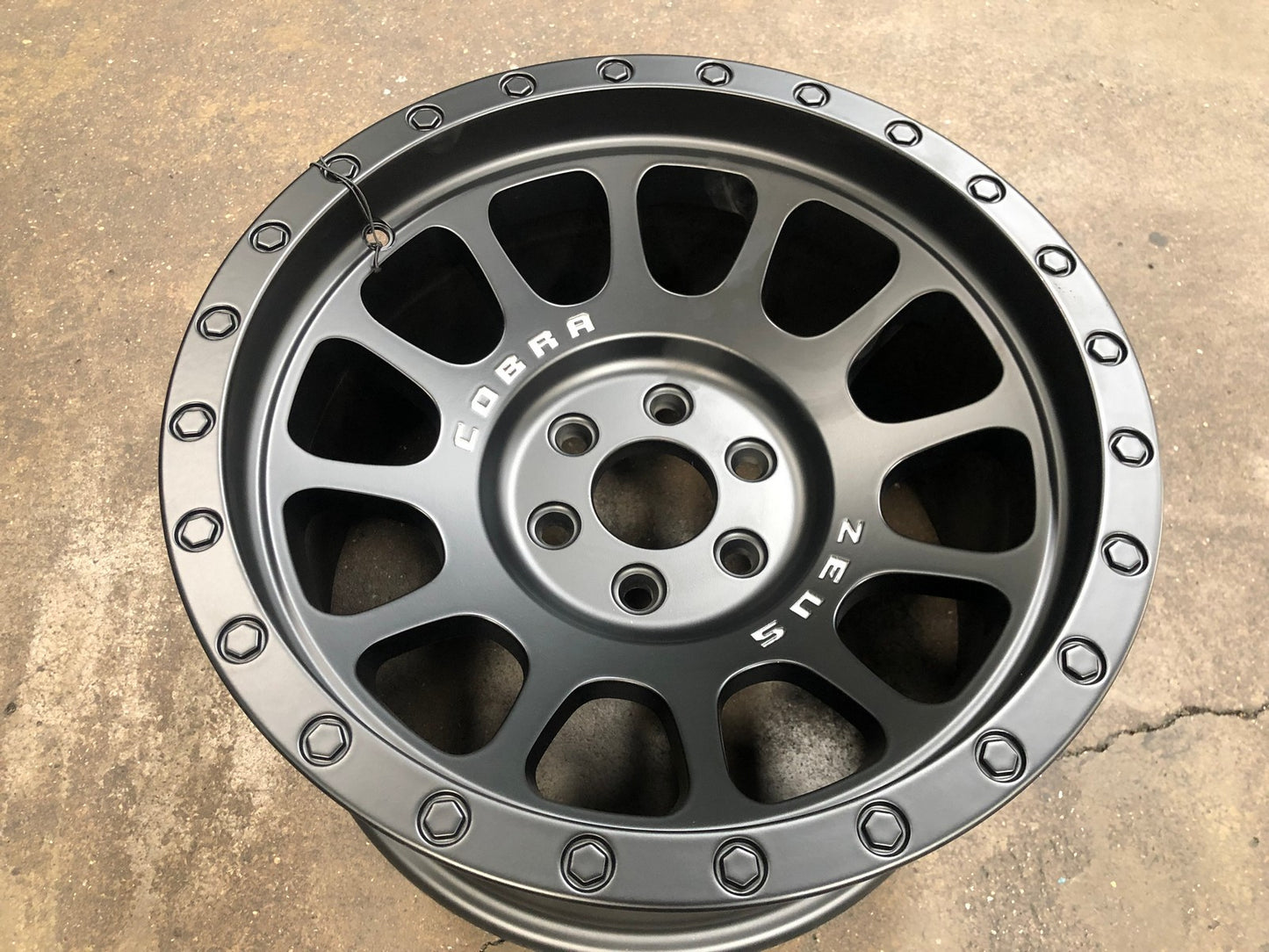 New 16X8.5 ET0 Lenso Zeus Rim (4 wheel) Matt Black 6X114.3