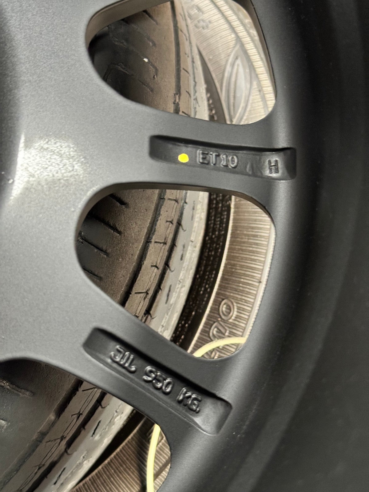 New 18X9 ET10 Lenso Zeus Rim (4 wheel) Matt Black 6X114.3