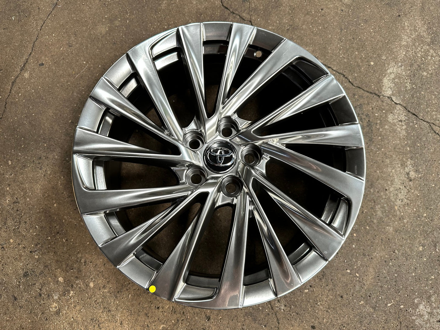 New 18X8 ET40 Amgood Sunrise Rim (4 wheel) Hyper Black 5X114.3