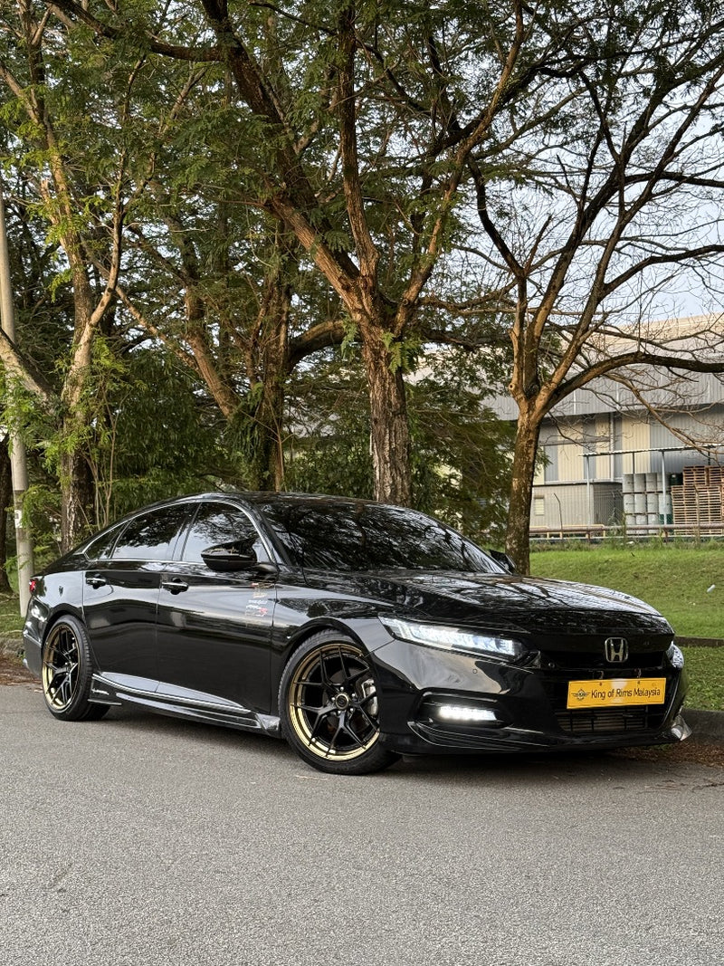 New 17X8 ET33 Mecedes Design Monoblock Rim (4 wheel) Gloss Silver 5X112