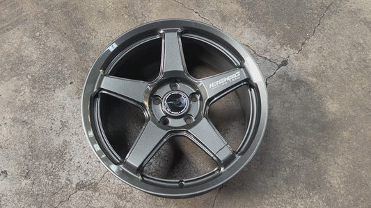 New 18x8 ET42 Hotwheels HW01 Flow Formed Rim Racing Graphite 5x114.3