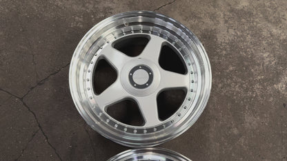 New 18x8 ET10 18X9.5 ET20 OZ Futura Classic (4 wheels) Silver 5X112