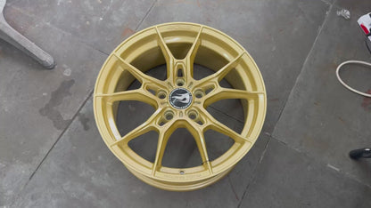 Hotwheels HW02 17x7.5J ET40 5x114.3 Racing Gold Alloy Wheels (Set of 4)